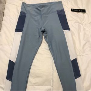 Blue workout leggings